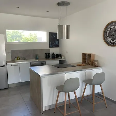 Design Cap Dagde Piscine Et Villa