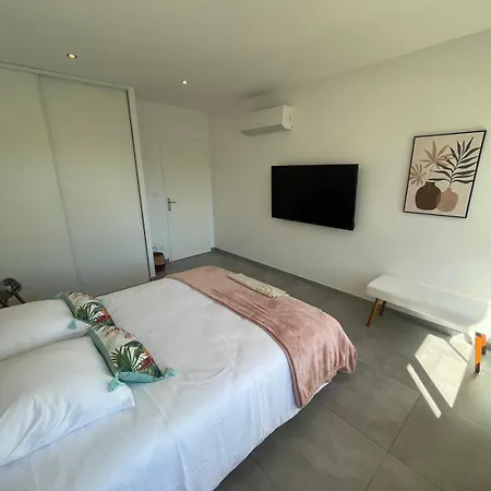 Villa Design Cap Dagde Piscine Et Le Grau-dʼAgde