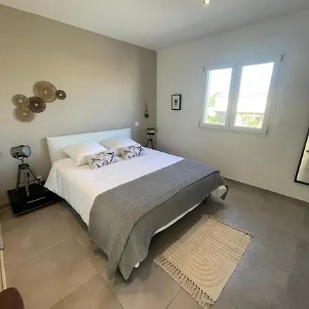 Design Cap Dagde Piscine Et
