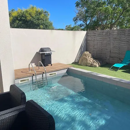 Design Cap Dagde Piscine Et *